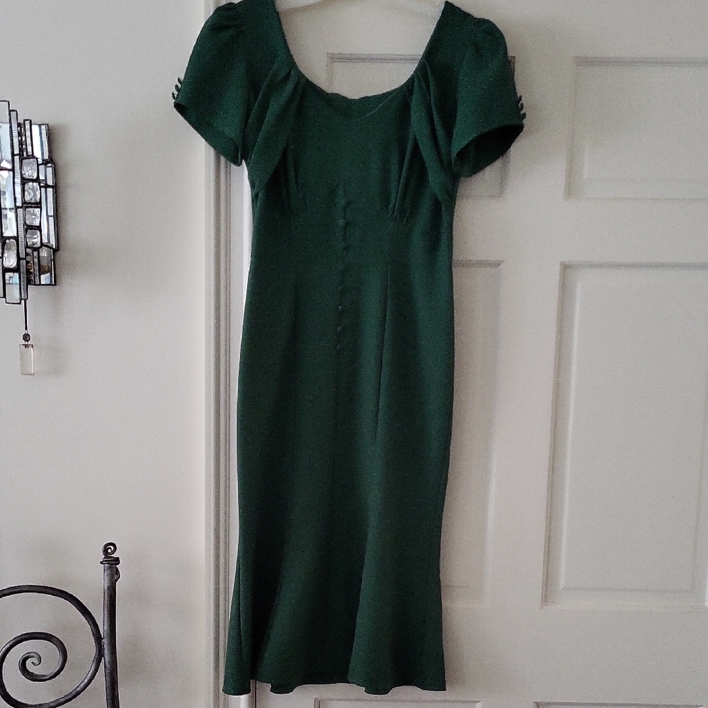 Stop Staring Elegant Holly Green Dress